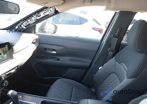 2025 Nissan Kicks Sv Fwd из США, поврежденный, VIN 3N8AP6CA8SL379847